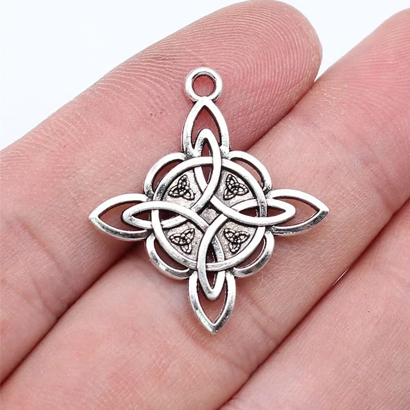 10 pièces/lot mode noeud celtique bricolage pendentif à la main collier boucles d'oreilles accessoires breloques résultats fabrication de bijoux fournitures