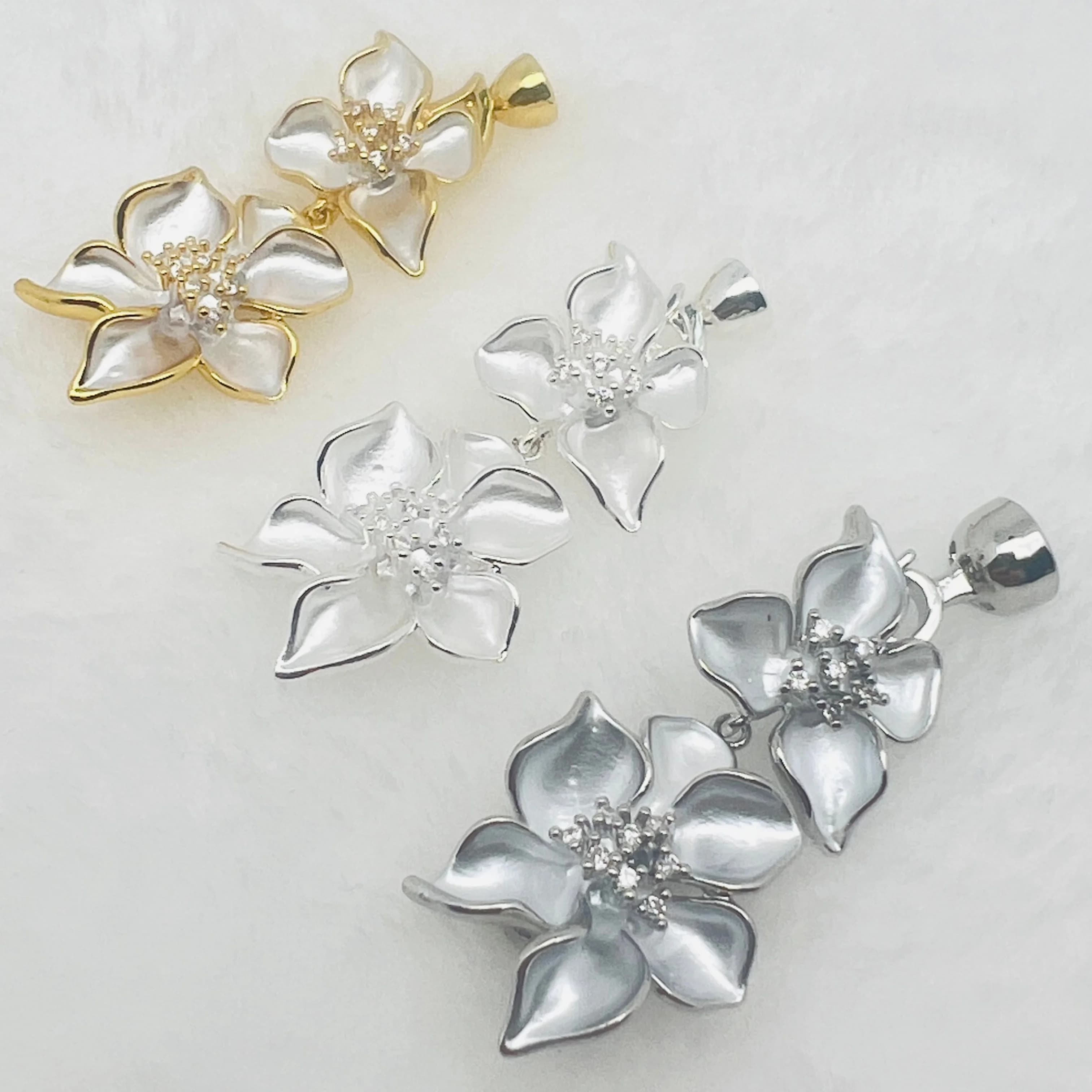 Boucle de connexion pour collier et bracelet, motif fleur émaillée, plaqué or 18K, accessoires de bijoux DIY faits main, vente en gros
