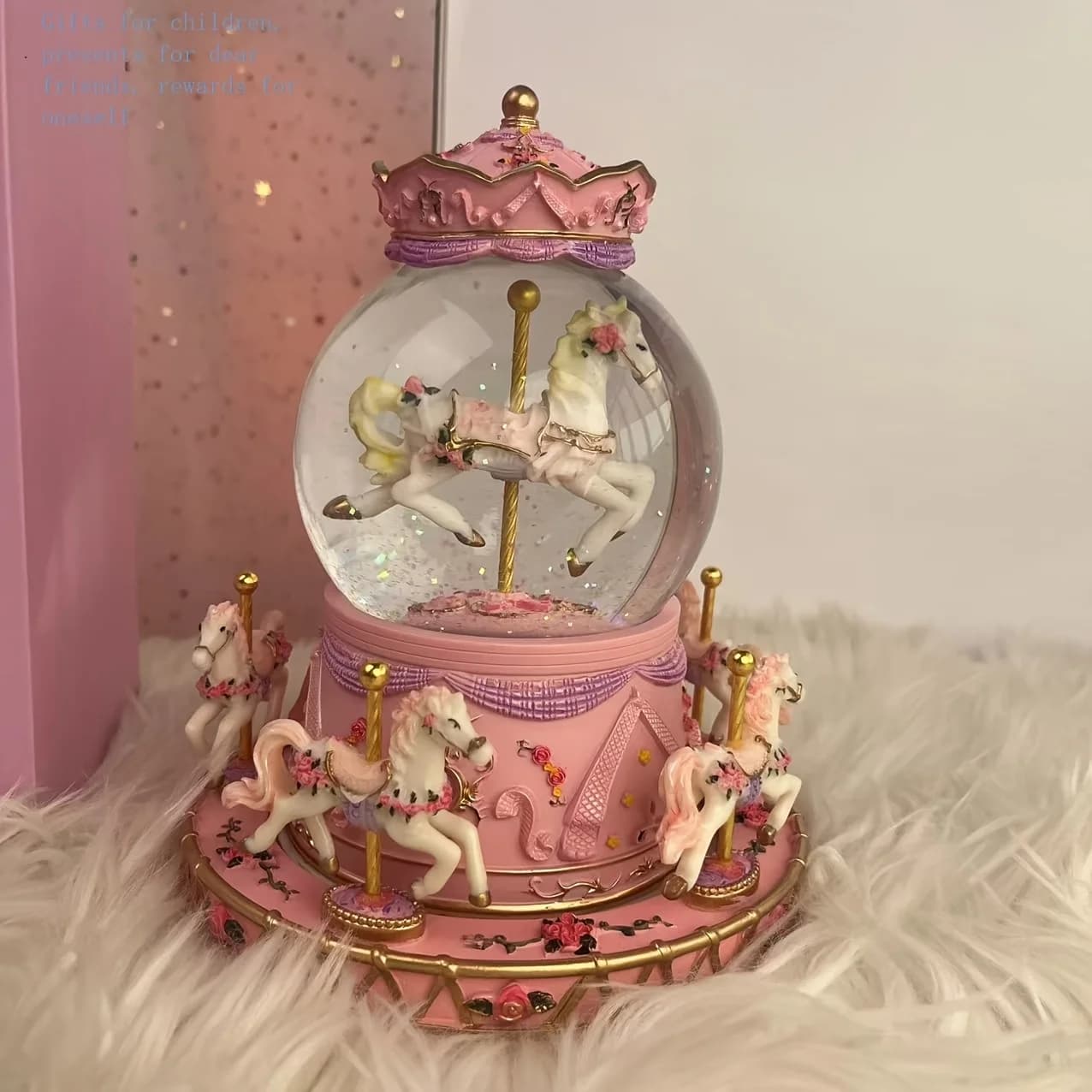 Boîte à musique classique en résine avec carrousel et 6 chevaux, cadeau romantique pour filles, Saint-Valentin, Noël, décoration de la maison
