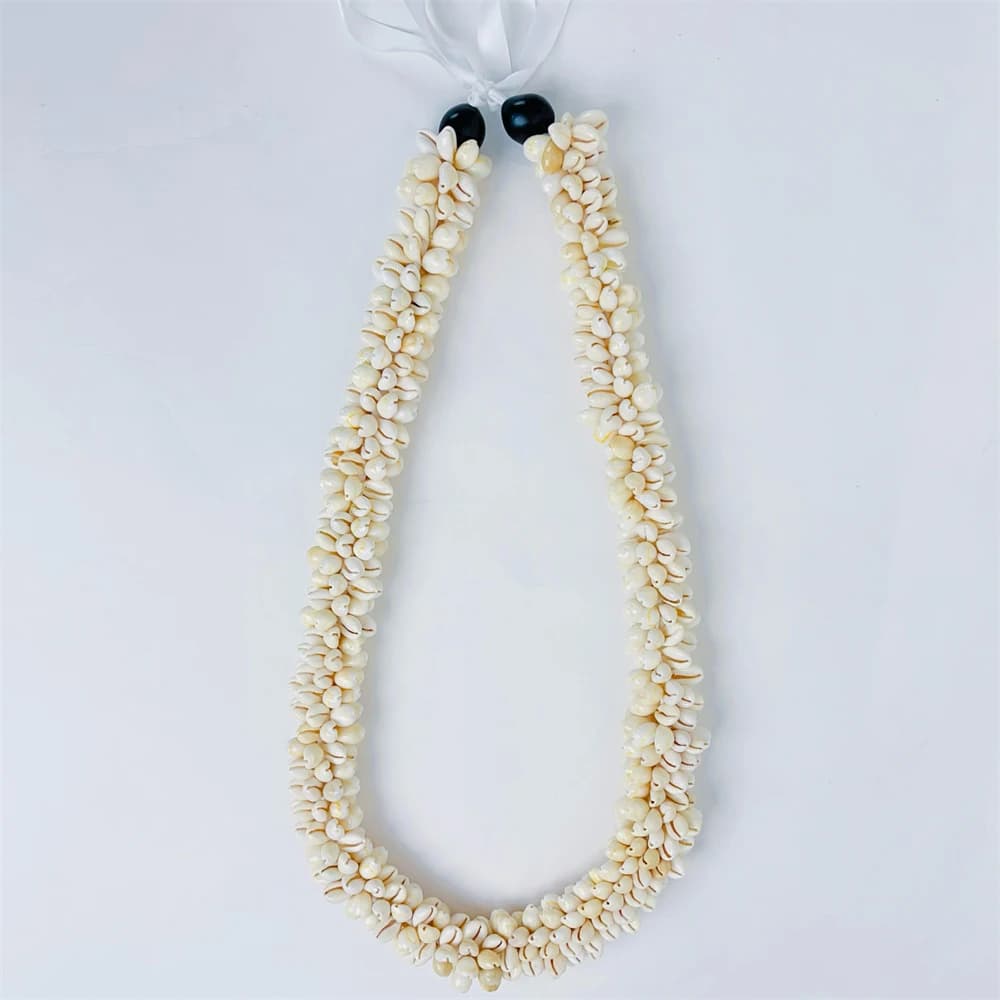 Collier de coquillages de cauri hawaïen de style vintage