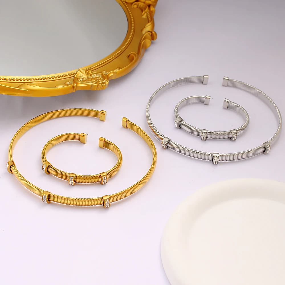Exclusif nouveau élastique spirale en acier inoxydable ensemble de Bijoux charme 3 accessoires géométriques glacés