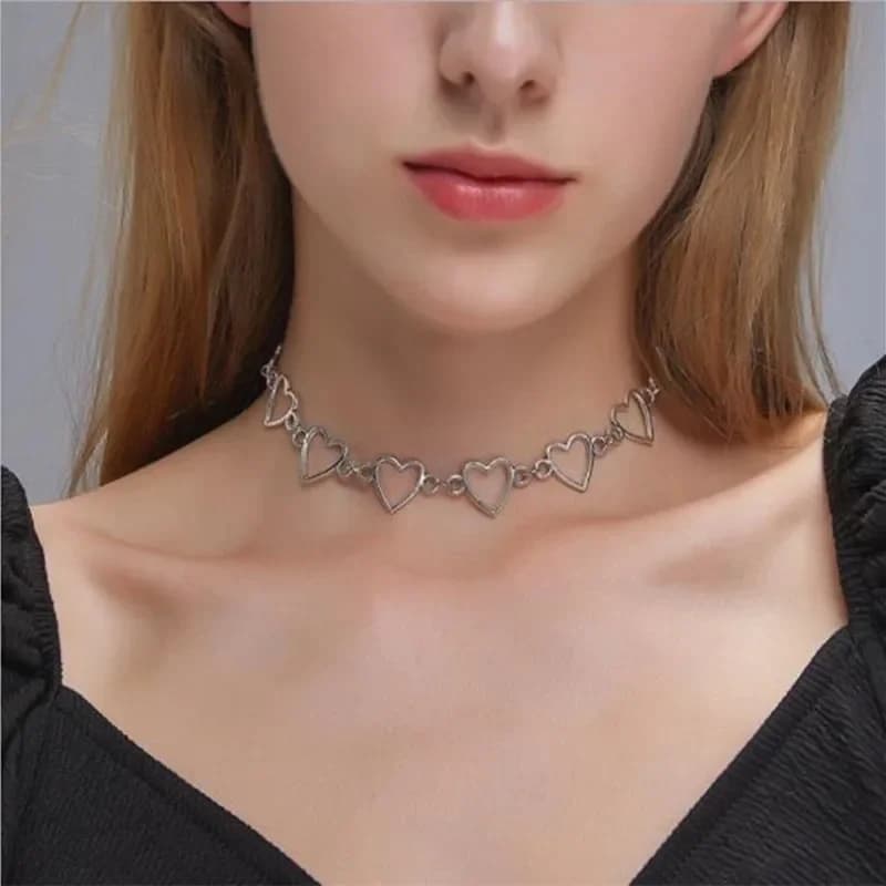 Collier Ras du Cou en Forme de Cœur pour Femme