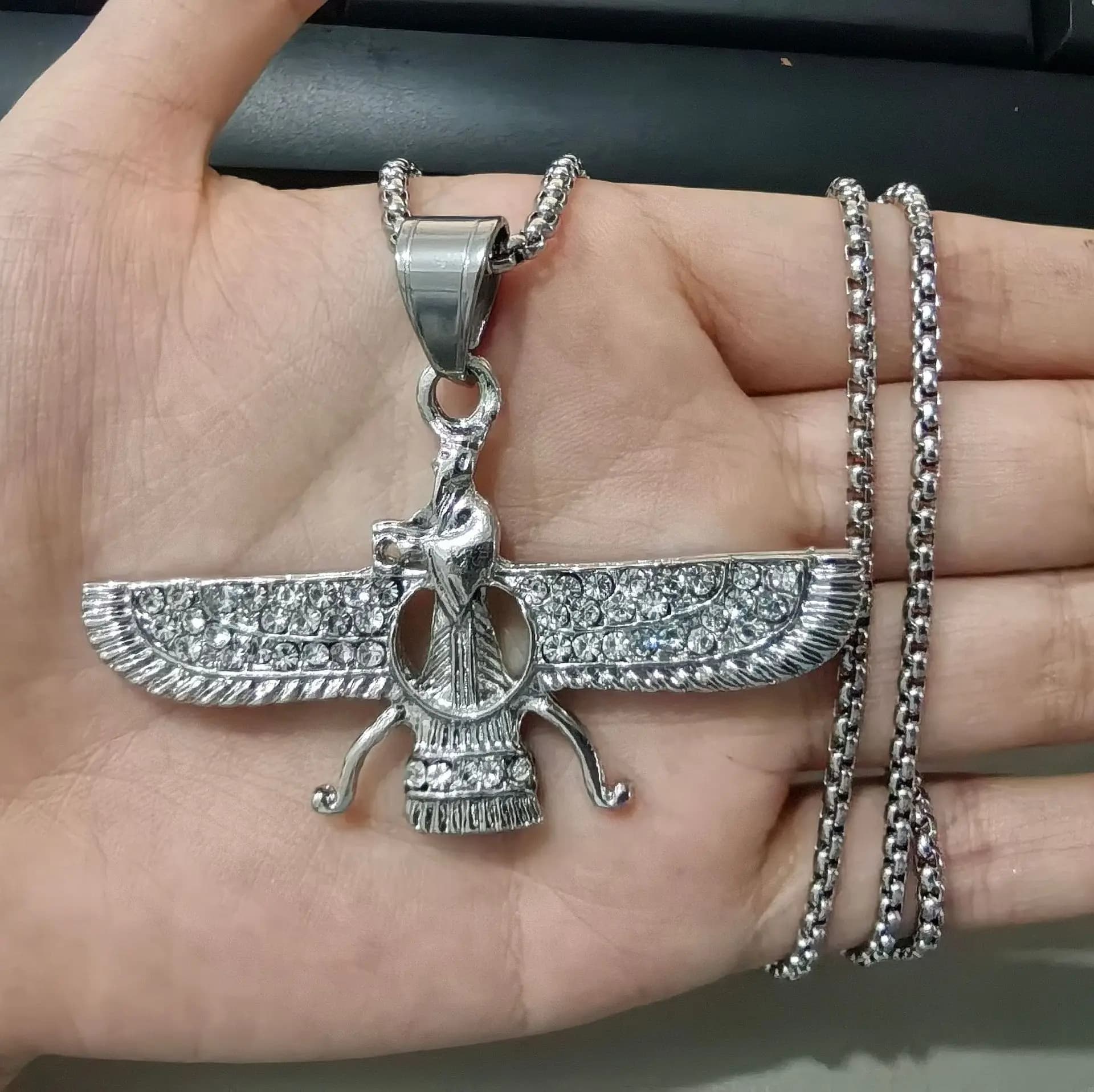 Tendance de la mode pour hommes, bijoux persans, pendentif de culte de feu, collier en alliage, Style Animal/Zodiac, rétro artistique transfrontalier, nouveau M...