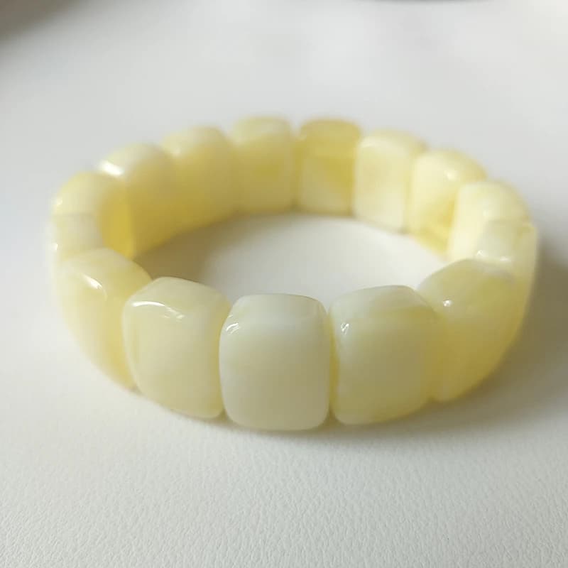 Bracelet large élastique en ambre de la Baltique naturel pour hommes et femmes, bracelet en pierre précieuse de cire d'abeille jaune, bijoux de guérison, amulette en véritable ambre