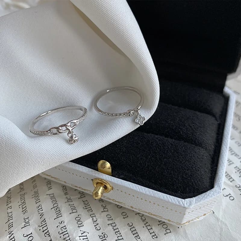 JORose Flowers Pendentif Rings for Women, Personality Zwords, Opening Ring, Romance Jewelry, New Fashion