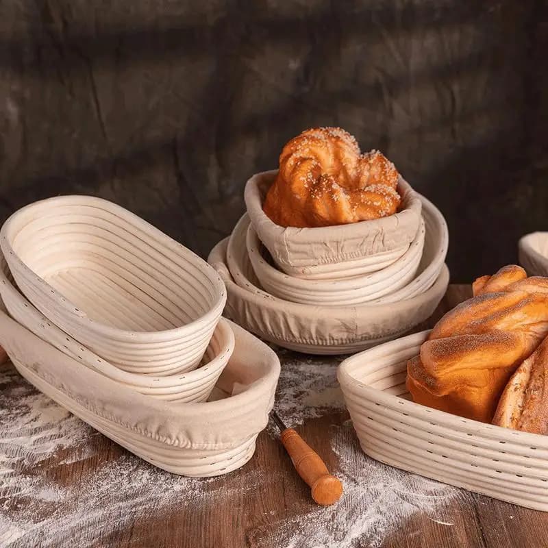 Ensemble de paniers à pain en rotin