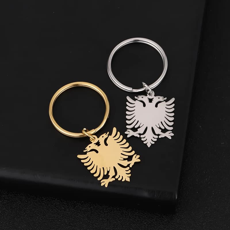 Porte-clés Aigle à double tête albanais en acier inoxydable, symbole national de l'Albanie, bijou pour homme et femme, cadeau