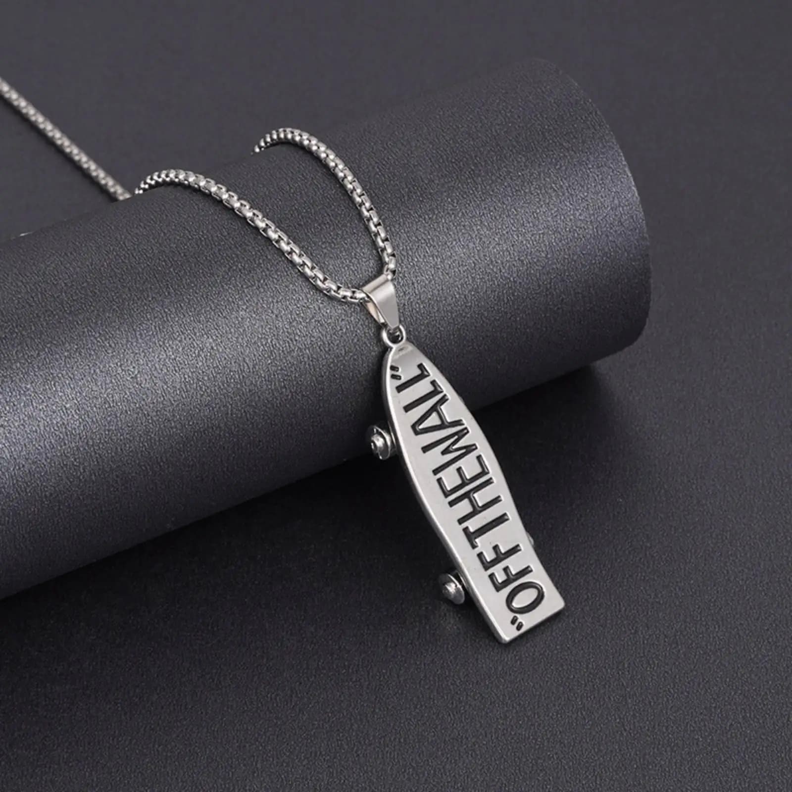 Collier pendentif Skateboard pour femmes et filles, cadeau Hip Hop, accessoires de bijoux en acier inoxydable