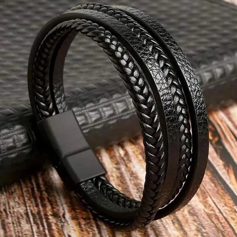 Bracelets en cuir à la mode hommes en acier inoxydable multicouche tressé corde