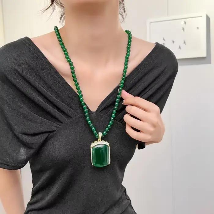 Nouveau collier long en saphir vert de style chinois, chaîne de pull de luxe, bijou pendentif automn