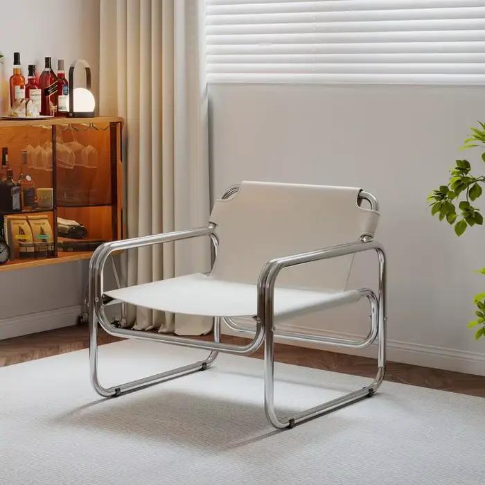 Fauteuil d'appoint moderne en cuir avec structure chromée pour salon, chambre, bureau, balcon, réception d'invités