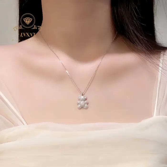 Collier en argent sterling S925 plaqué or 18 carats, pendentif ours mignon de luxe léger, design de niche, bijoux abordables, cadeau pour femmes