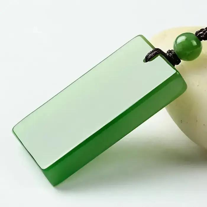 Collier rectangulaire en Jade vert naturel lisse, pendentif pour femmes et hommes, breloques en pierre de Jades Hetian véritable, amulette, cadeaux pour dames