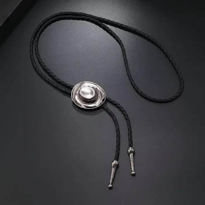 Collier en cuir style chapeau de jazz