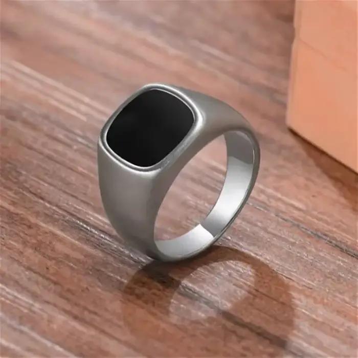 Bague chevalière chirurgicale classique en acier inoxydable pour hommes, avec bijoux carrés en Onyx, cadeau d'halloween, bagues de mariage en pierre noire 316L