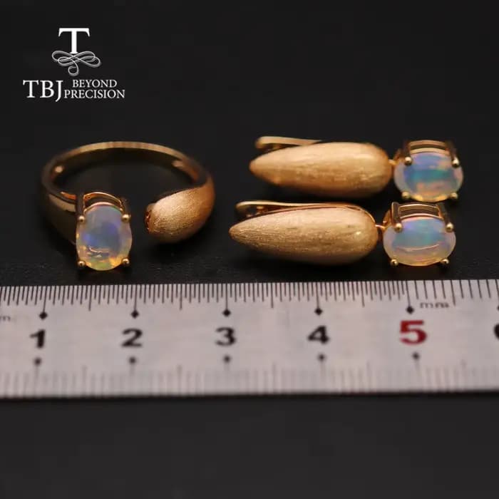 Nouvel ensemble de bijoux en opale naturelle d'Éthiopie 2026