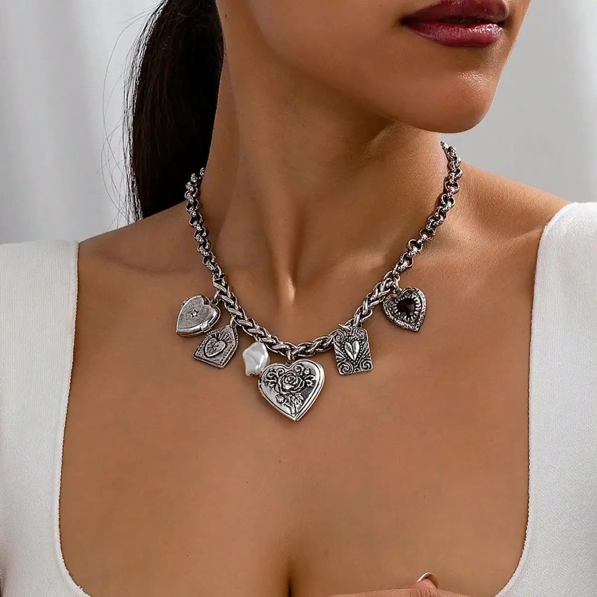 Collier pour femme tendance, sexy, luxe léger, à la mode, décontracté, polyvalent, multi-pendentifs