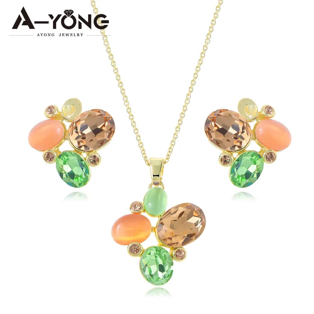 Ensemble de bijoux en cristal de haute qualité, collier et boucles d'oreilles en pierres géométrique