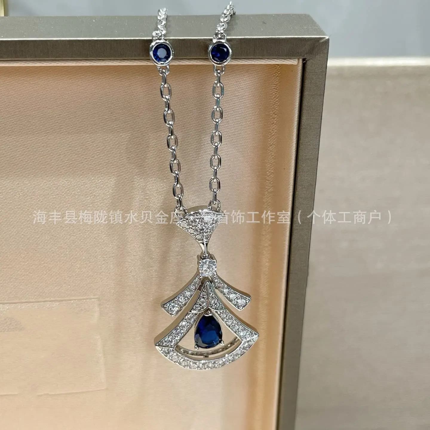 Collier de luxe bleu clair incrusté de diamants, forme géométrique, maillons en O, bijoux de mode po