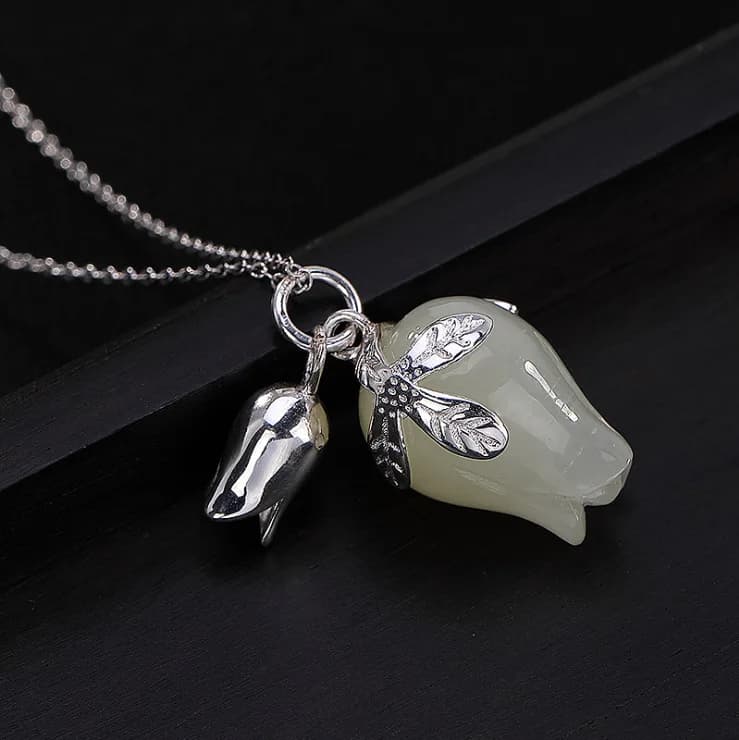 Collier pendentif fleur de Jade véritable blanc, accessoires ras du cou de styliste, bijoux naturels