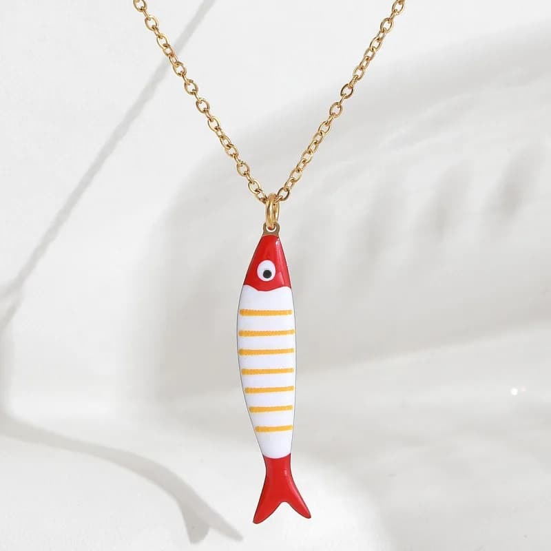 Collier pendentif poisson en émail coloré pour femmes, breloques de poisson à rayures en acier inoxy