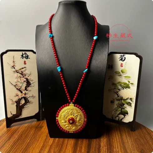 Collier en forme de boîte ronde plaqué laiton de style ethnique tibétain chinois