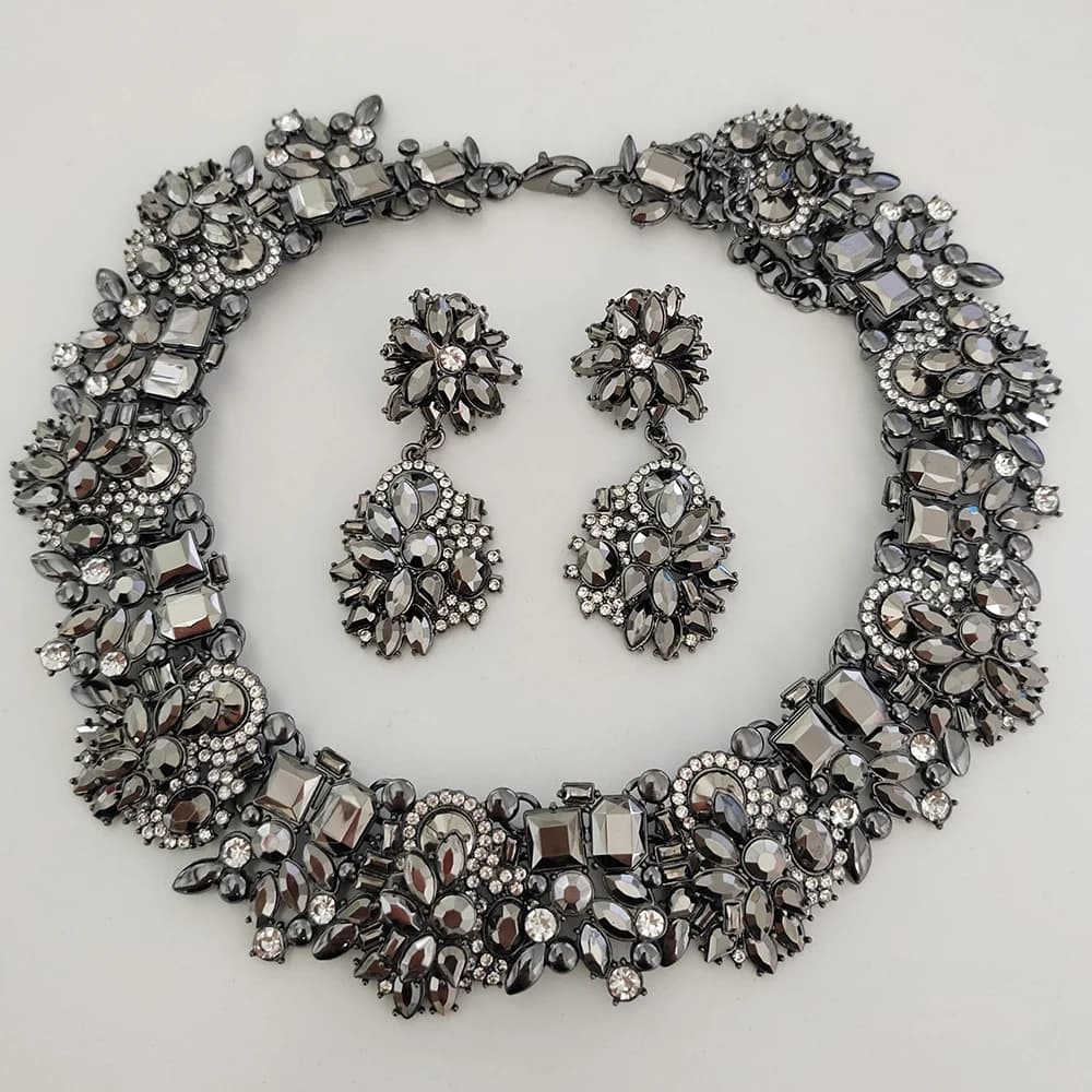 2026 nouveau indien Vintage pistolet gris cristal strass grand collier grand grand collier ras du co