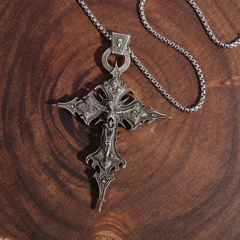 Collier gothique Vintage avec pendentif tête de mort, croix de jésus, bijoux catholiques pour hommes, collier amulette religieuse Punk
