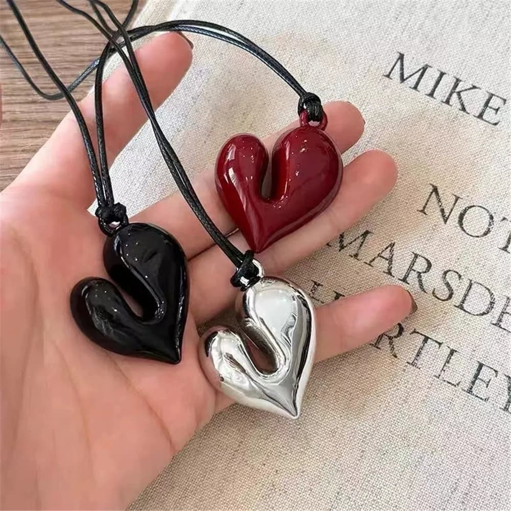 Grand collier pull en forme de cœur d'amour irrégulier, corde noire, Long, cadeau pour ami, couleur noir, rouge, argent, bijoux de fête