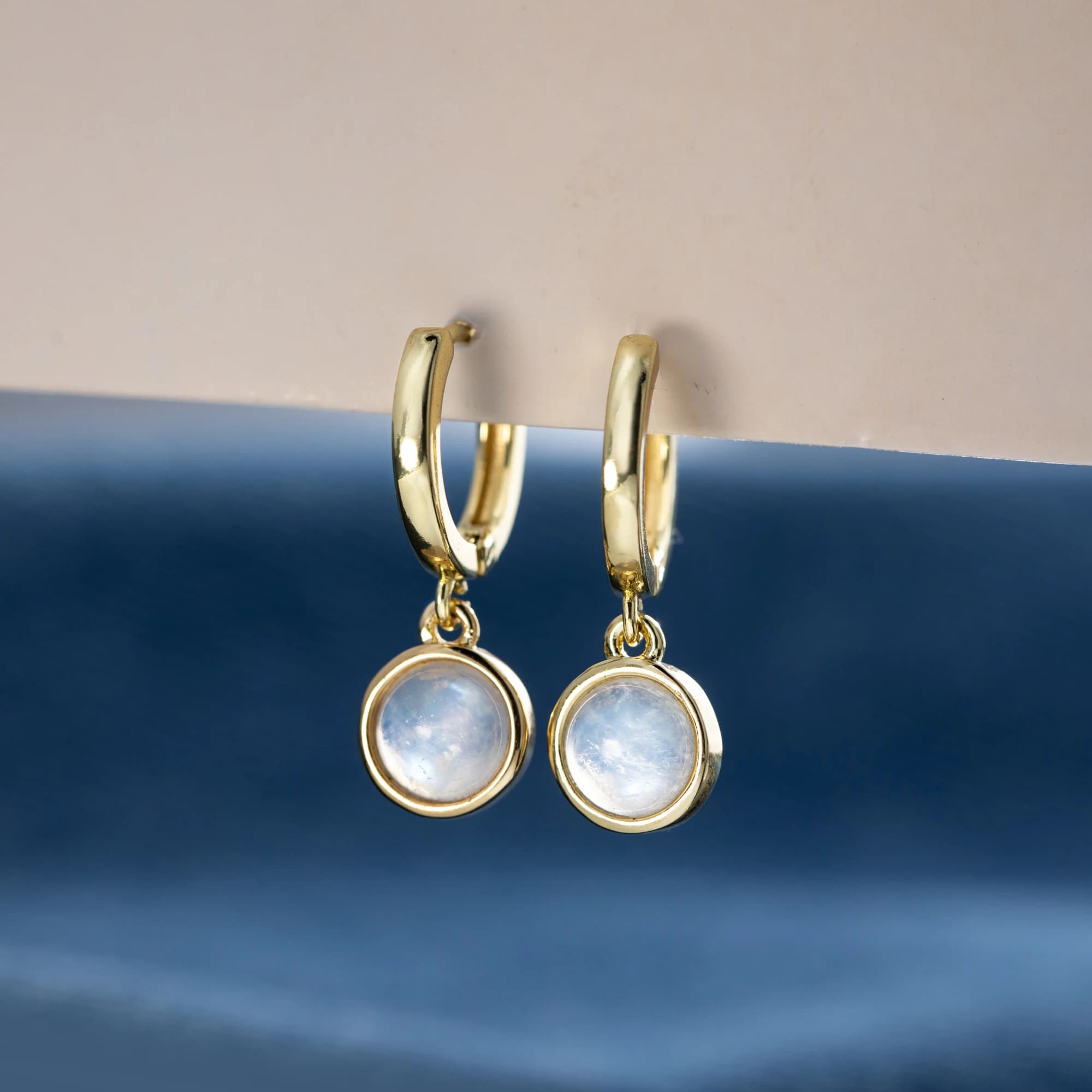 Art déco – boucles d'oreilles en pierre de lune naturelle