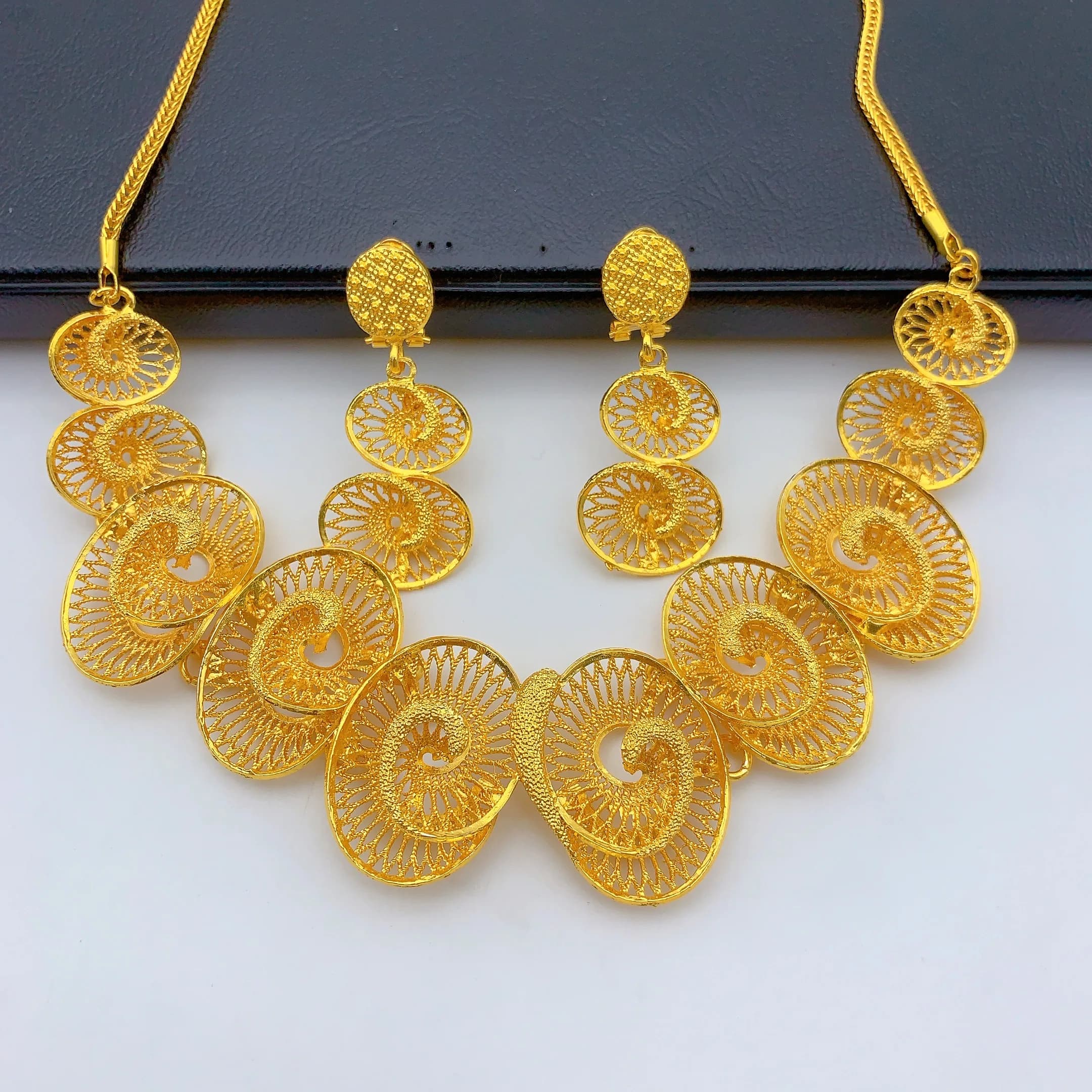Indien Nigeria 24K plaqué or collier boucles d'oreilles ensemble de bijoux pour les femmes africain dubaï mariée fête