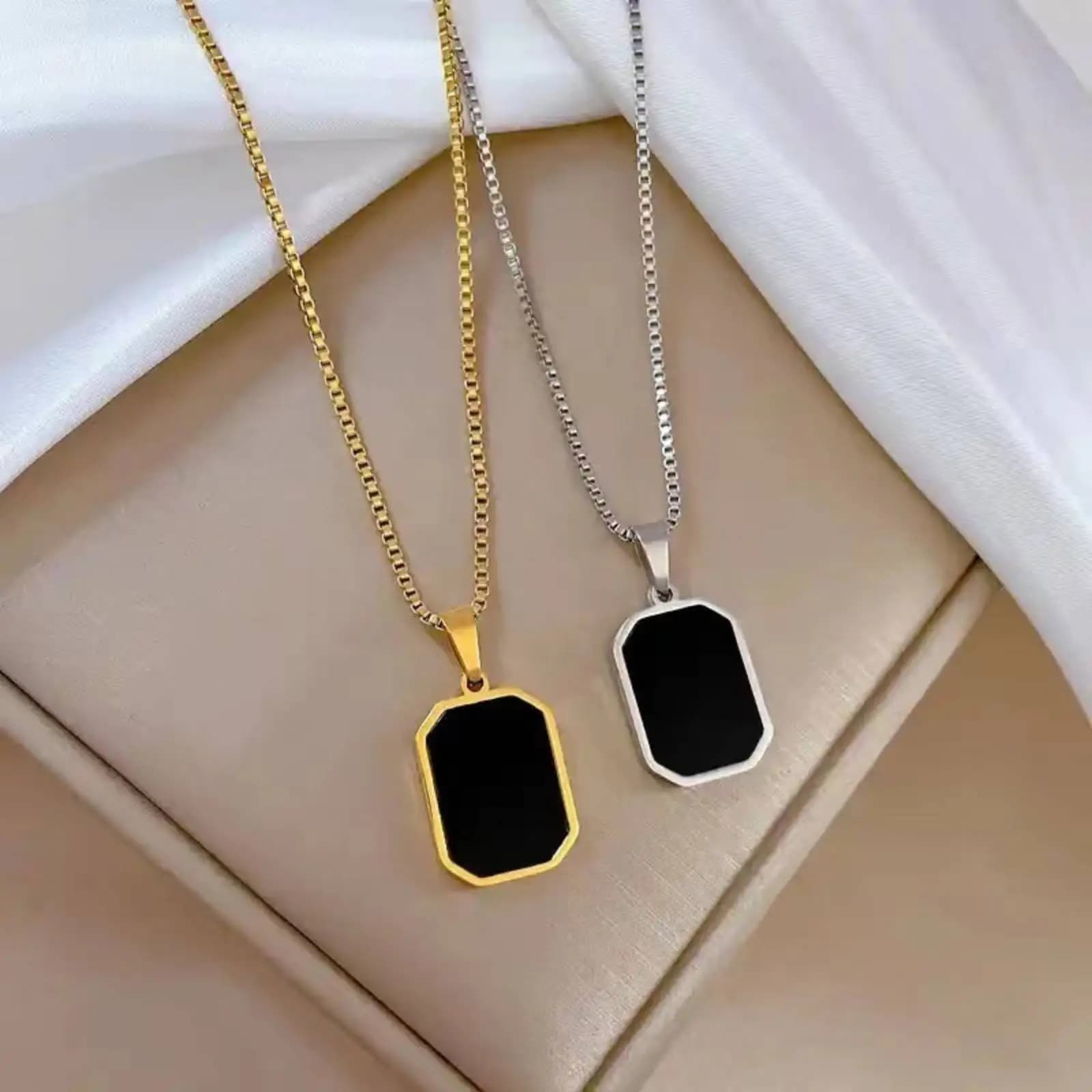 Collier pendentif rectangulaire géométrique pour femmes et hommes, cadeaux, accessoires de bijoux en acier inoxydable