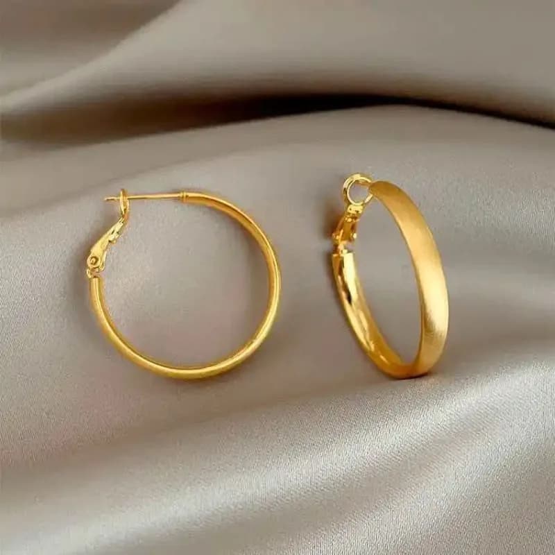 Boucles d'oreilles créoles Lynge Jewelry en or brossé uni pour femme, or 24 carats AU999 - Créoles unies brossées accrocheuses, luxe discret, pour str