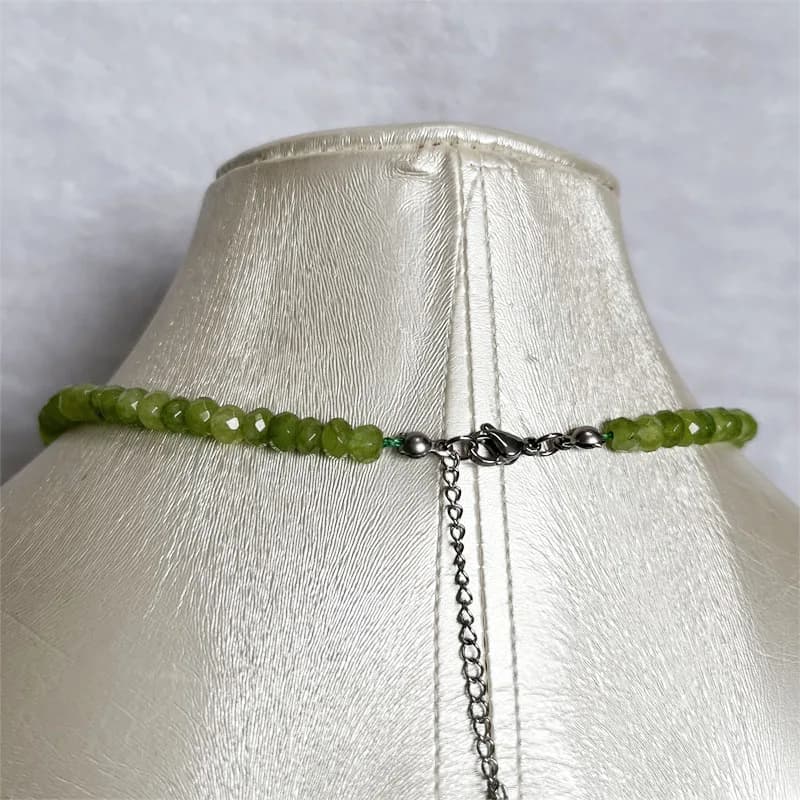 Collier péridot à facettes en pierre naturelle, Olivine Power, Bijoux de danse, Soins de santé, Protection des pierres précieuses, Guérison, Yoga, Personnalisé, 4x6mm