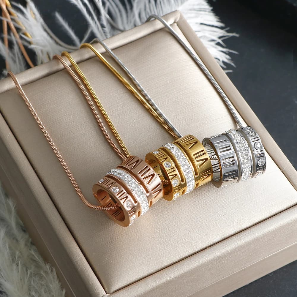 ZMfashion-Collier pendentif en chiffres romains incrustés pour femmes et hommes, bijoux de luxe classiques, haute qualité, tendance punk, 2024