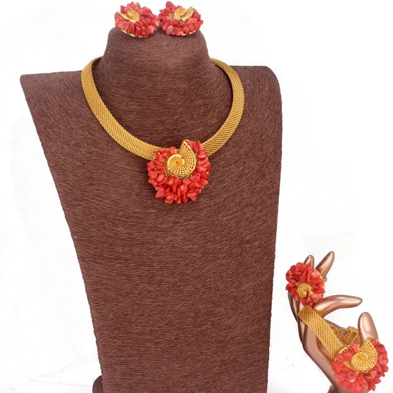Ensemble de bijoux plaqués or