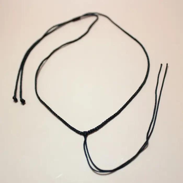 Corde de collier tissée à la main