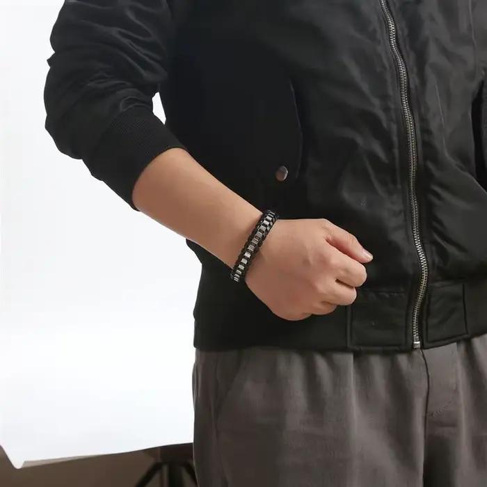 Bracelet tressé en acier inoxydable et cuir tissé à la main pour hommes
