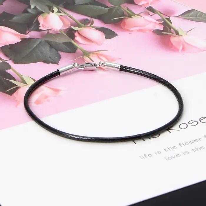 Bracelet à cordes tressées avec fermoir mousqueton