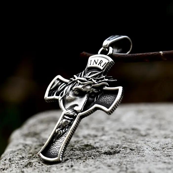 Beier – collier avec pendentif croix chrétienne en acier inoxydable pour hommes
