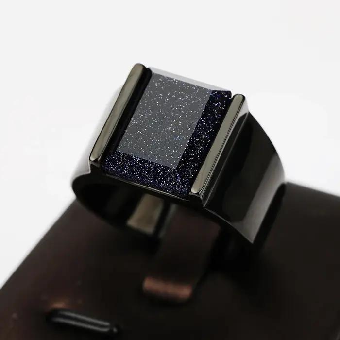 Bague de cocktail KEISHA LENA en acier inoxydable plaqué or 18 carats avec pierre précieuse artificielle pour homme et femme, tracker d'humeur, design géométrique, occasions sociales et spéciales