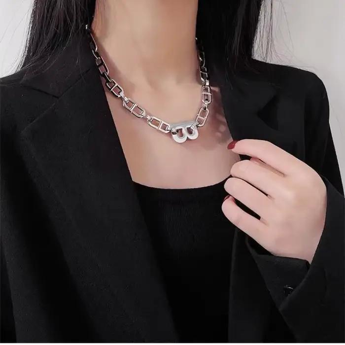 Collier de luxe avec lettre B de Style Ins