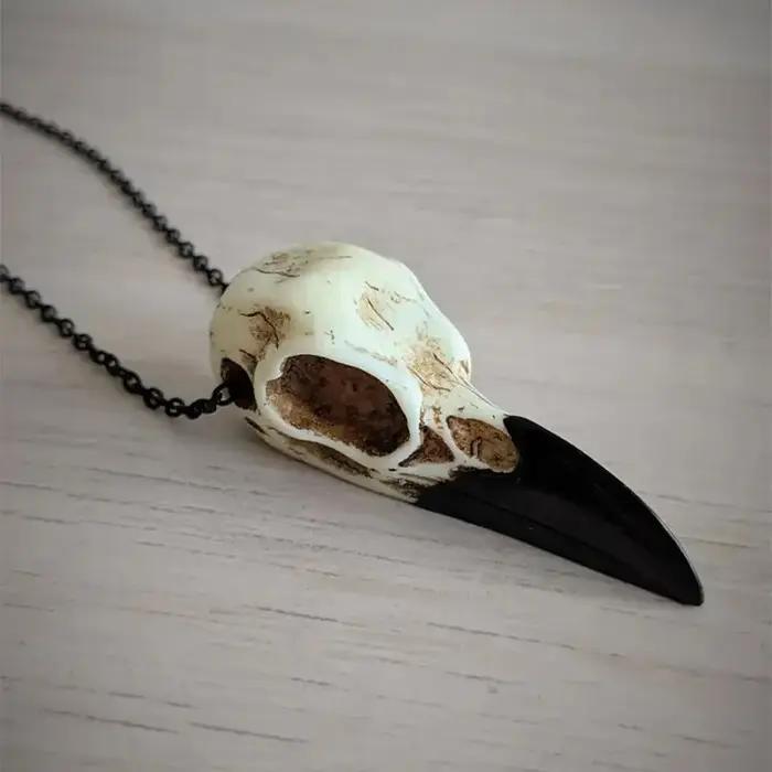 Collier crâne de corbeau, bijoux d'halloween, collier gothique, bijoux corbeau, idée cadeau, effraya