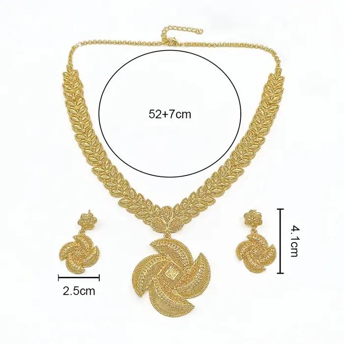 Ensemble de bijoux plaqué or 18 carats de Dubaï au design original et unique pour femmes