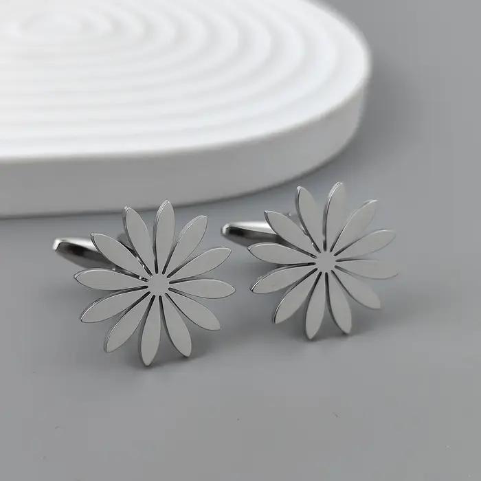 Boutons de manchette uniques en acier inoxydable plaqué or 18 carats : design marguerite élégant, ép