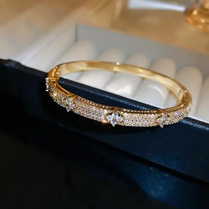 Bracelet jonc plaqué or et argent brillant avec zircon cubique