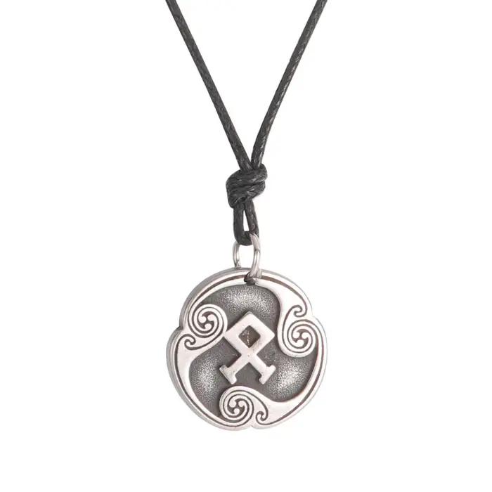 EUEAVAN Collier Rétro Mystérieux avec Runes, Bijoux Viking, Chaîne en Corde Réglable, Pendentif en Acier Inoxydable, Bijou Amulette