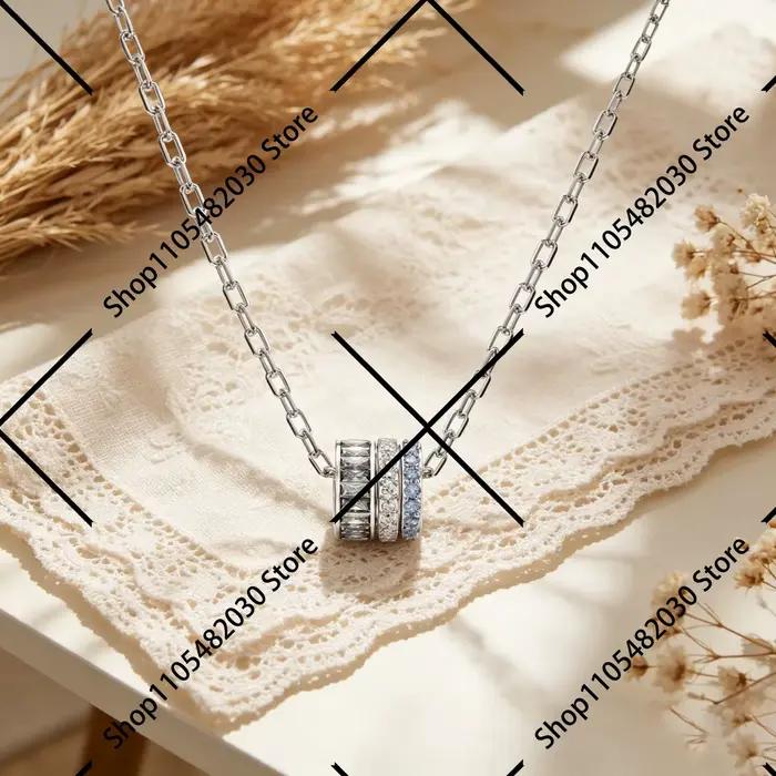 Collier Cygne à Coupe Baguette, Bijou Spectaculaire et Audacieux