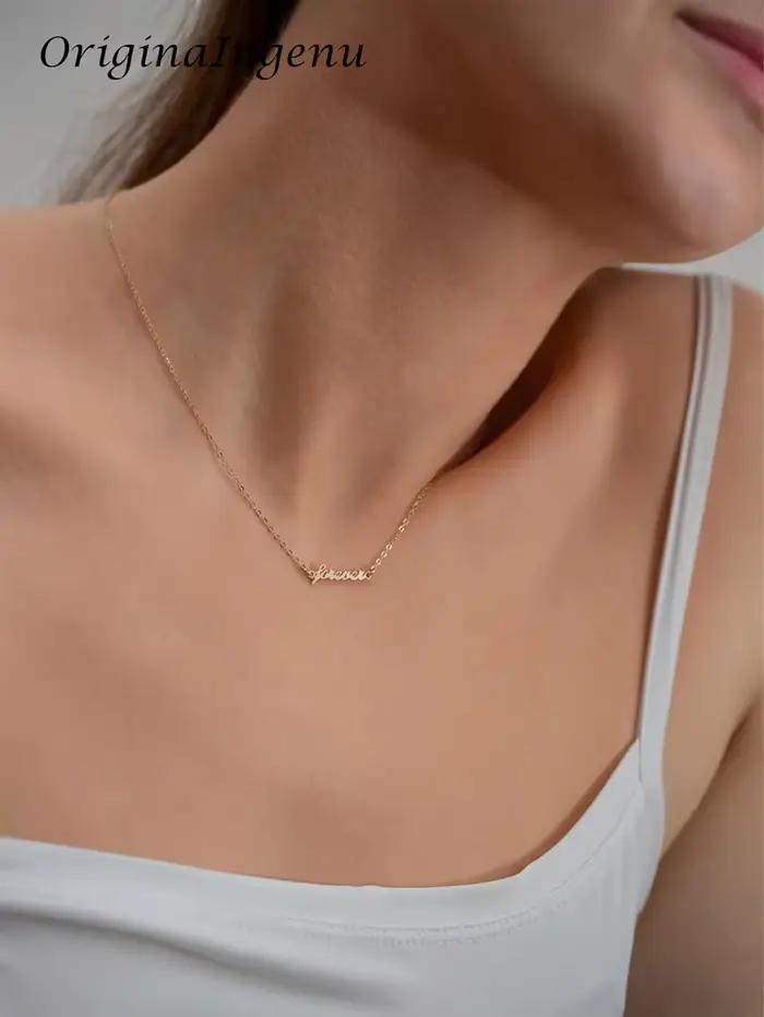 Collier à breloques en or 14 carats pour femmes, design géométrique romantique, collier hypoallergénique pour occasions spéciales et usage quotidien