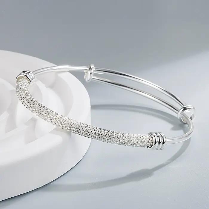 Bracelet ouvert en maille de tissage en argent regardé 925 pour femme